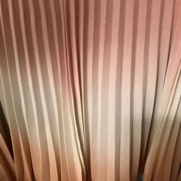 Ann Taylor ombré peach white pink skirt 10 short pleated circle spring - Picture 3 of 7